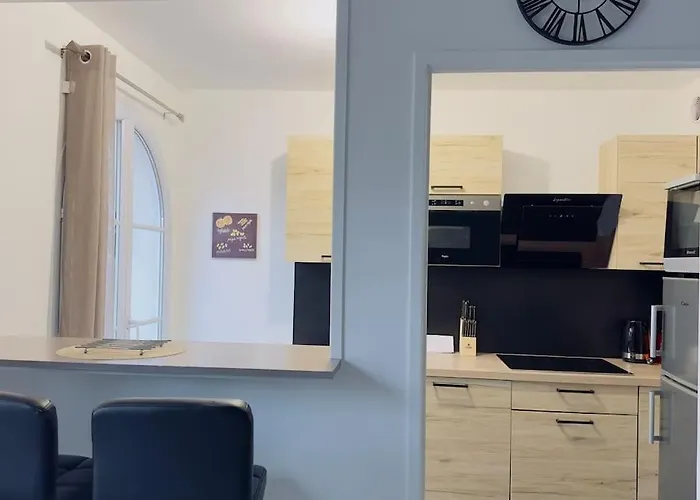 1 Bedroomed Toscane * سيري